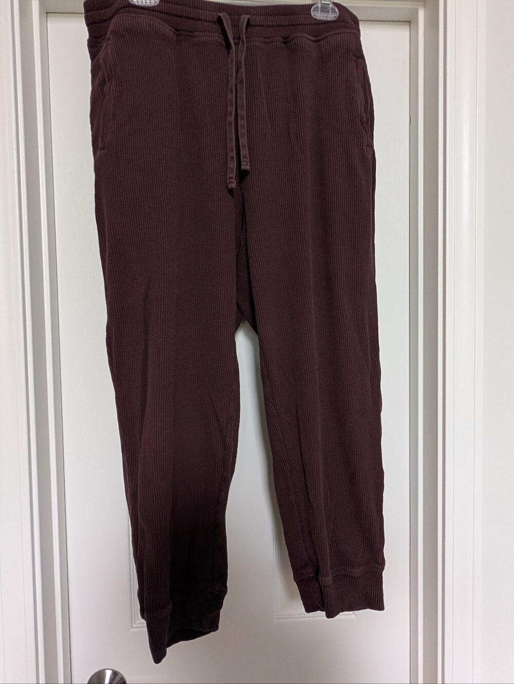 Roots Women's Ribbed Drawstring Joggers in Maroon